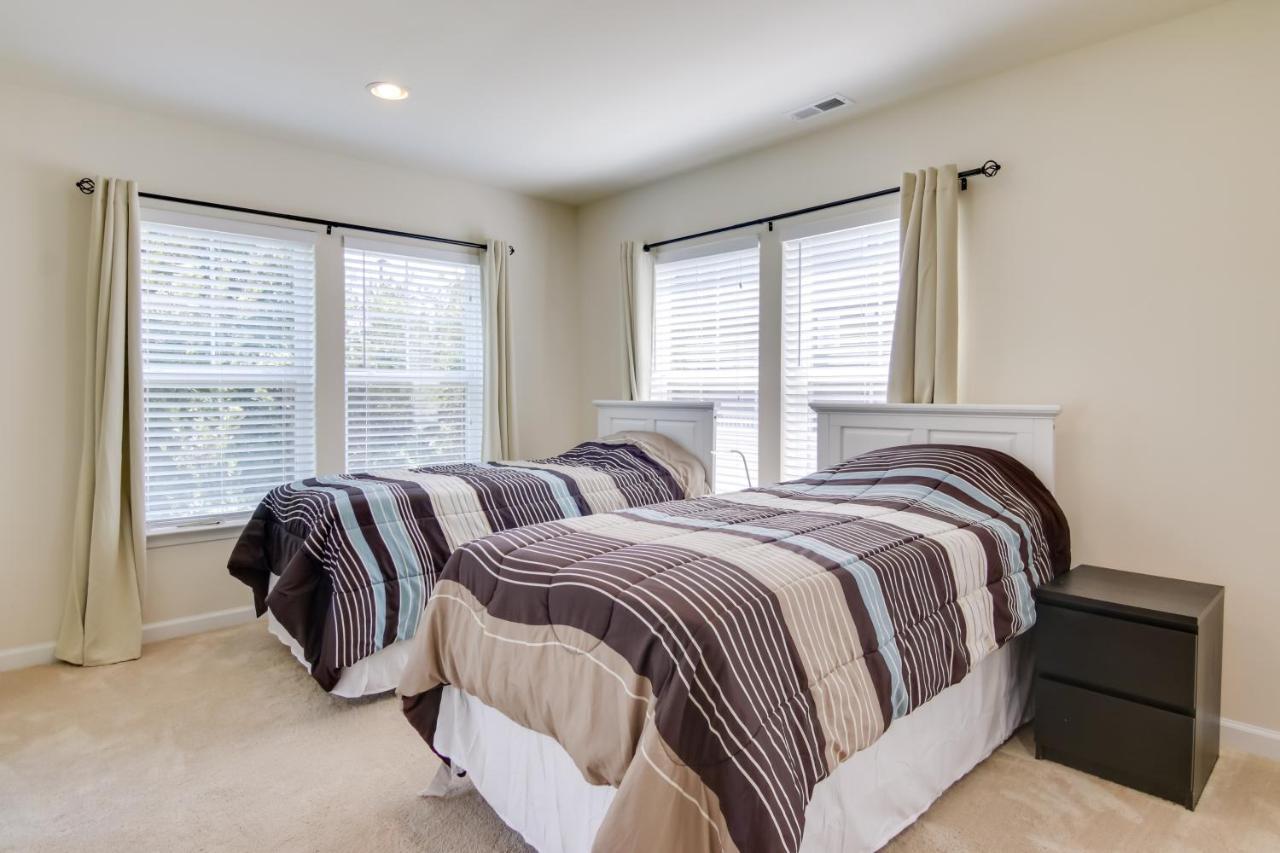 Luxury Ocean City Retreat With Beautiful Bay Views Exterior photo